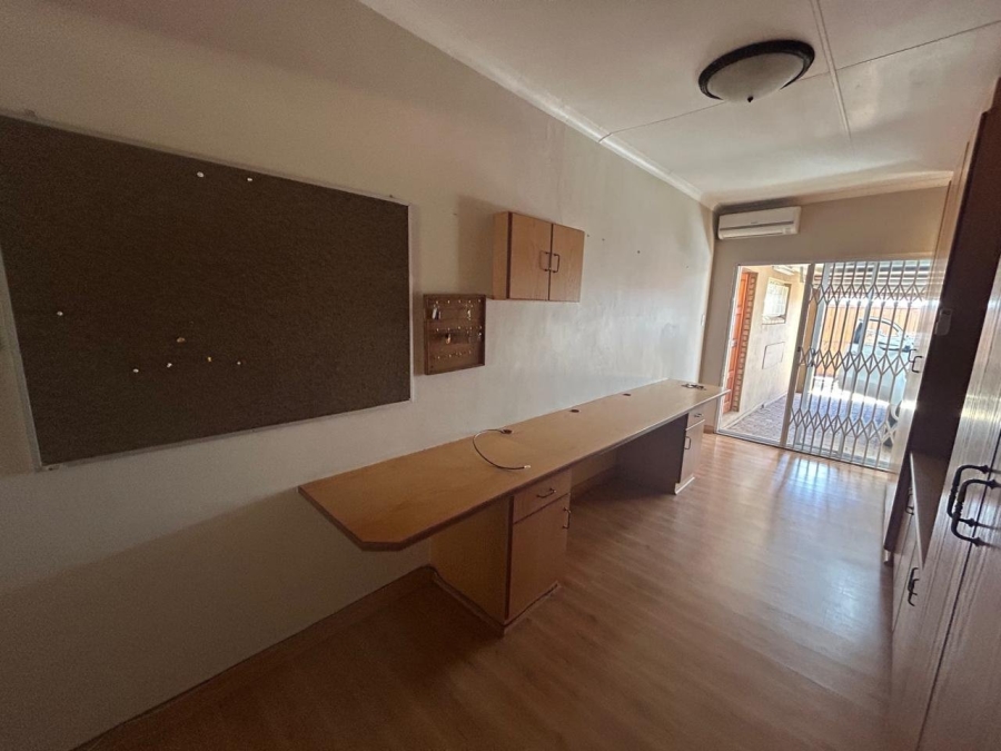 1 Bedroom Property for Sale in Universitas Free State
